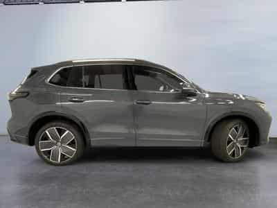 VW Tiguan R-Line (2026) - Foto 8