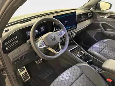 VW Tiguan R-Line (2026) - Foto 13