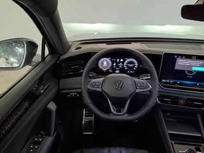 VW Tiguan R-Line 2.0 TSI 7-Gang-DSG 4MOTION (2026) - Photo 12
