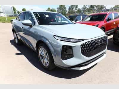 Audi Q3 Sportback Tech LED+ (2026) - Foto 2