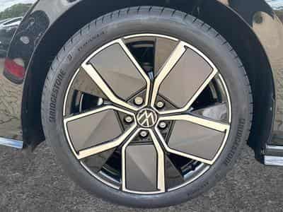 VW Golf R-Line Limited (2026) - Foto 11