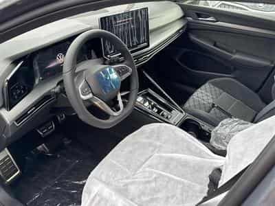 VW Golf R-Line Limited (2026) - Foto 10