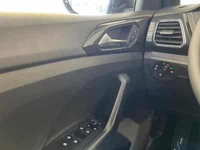 VW T-Cross R-Line (2026) - Foto 9
