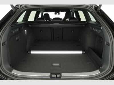 VW Passat Variant 2.0 TDI 142 kW 4Motion R-Line (2026) - Photo 11