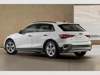 Audi A3 allstreet quatt. Nav (2026) - Photo 3