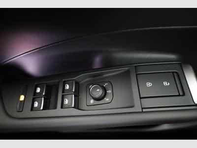 VW T-Roc 1.5 eTSI 110 kW R-Line (2026) - Foto 7