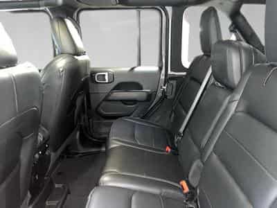 Jeep Wrangler Unlimited 2.2 MultiJet II 200hp AT8 4x4 Sahara (2020) - Foto 10