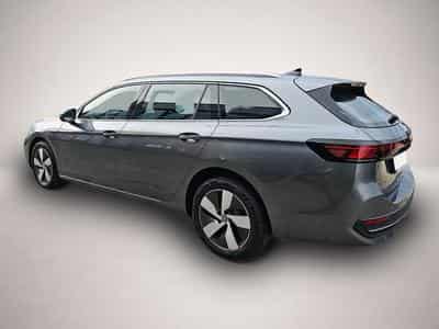 VW Passat (2026) - Photo 5