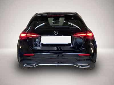 Mercedes 180 (2025) - Photo 5