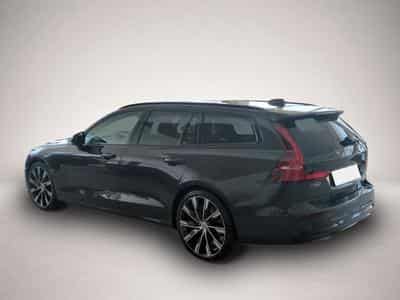 Volvo V60 (2024) - Photo 3
