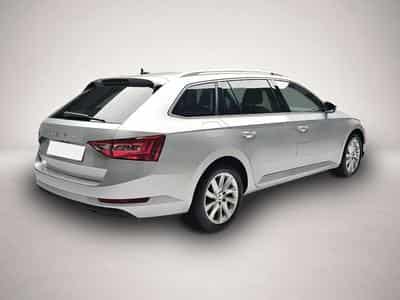 Skoda Superb (2024) - Foto 2
