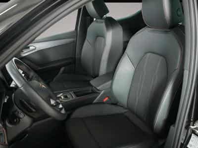 Cupra Leon (2025) - Photo 6