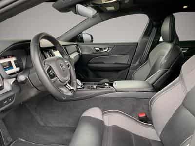 Volvo V60 (2024) - Photo 7