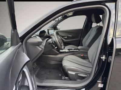 Peugeot 2008 (2023) - Photo 7