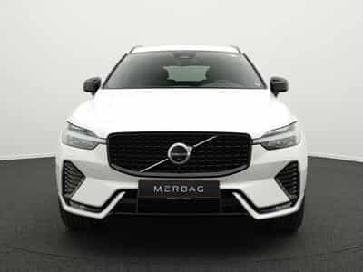 Volvo XC60 B4 AWD Plus Dark (2023) - Photo 2