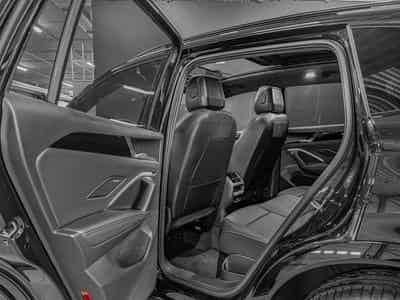 VW Tiguan Tiguan 2.0 TDI/DSG/4Motion R-Line/ AHK/Pano/360°/Leder/VOLL (2026) - Foto 9