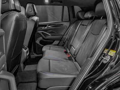 VW Tiguan Tiguan 2.0 TDI/DSG/4Motion R-Line/ AHK/Pano/360°/Leder/VOLL (2026) - Foto 11
