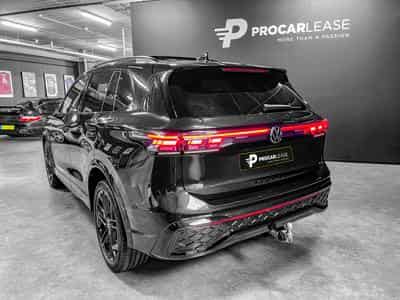 VW Tiguan Tiguan 2.0 TDI/DSG/4Motion R-Line/ AHK/Pano/360°/Leder/VOLL (2026) - Foto 14