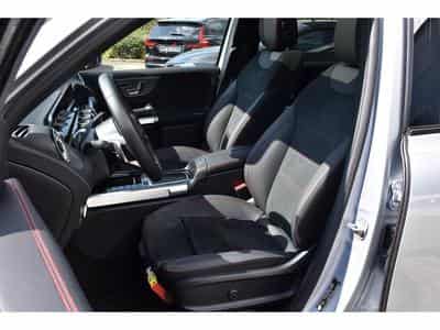 Mercedes GLB 220 4Matic AMG Line 8G-DCT  7 PL. MEMO PANO NIGHT ACC CAM360 1°M (2025) - Foto 6