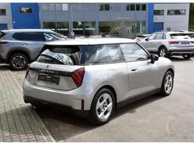 Mini Cooper SE 52 kWh LANE SIDE CAM PARK 1° MAIN (2024) - Foto 4