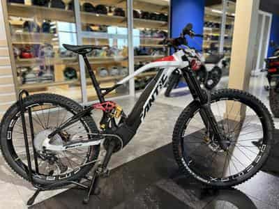 Fantic XEF 1.9 FACTORY 720Wh, 29''-27,5'', freins 4 pistons, 90 Nm (2026) - Foto 1