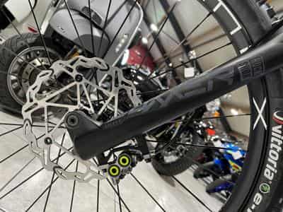 Fantic XXF 2.0 720Wh, 29''-27,5'', freins 4 pistons, 90 Nm (2026) - Foto 7