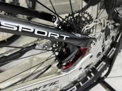 Fantic XEF 1.8 SPORT 720Wh, 29''-27,5'', freins 4 pistons, 90 Nm (2026) - Foto 8