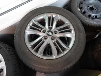 Jantes alu + Pneus h 17" 225/60 R17 99H (2026) - Photo 1
