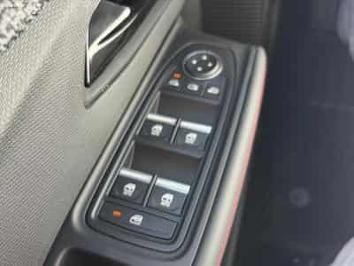 Renault Clio 1.2 TCE 115 TECHNO EDC (2026) - Photo 11