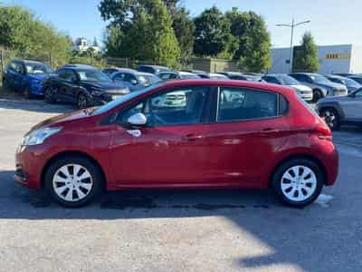 Peugeot 208 1.0 PURETECH LIKE 5P (2015) - Foto 8