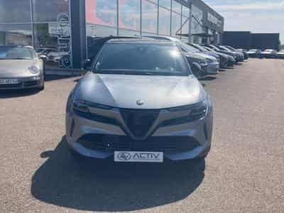 Alfa-Romeo JUNIOR 1.2 IBRIDA 145 SPECIALE E-DCT6 (2026) - Foto 2