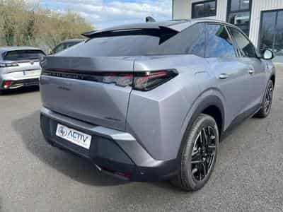 Peugeot 3008 1.2 HYBRID 136 GT E-DCS6 (2025) - Foto 4