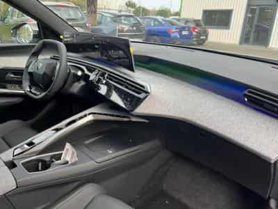 Peugeot 3008 1.2 HYBRID 136 GT E-DCS6 (2025) - Foto 7