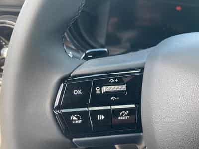Alfa-Romeo JUNIOR 1.2 IBRIDA 145 SPECIALE E-DCT6 (2026) - Foto 15