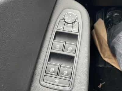 Renault Clio 1.0 TCE 90 EVOLUTION CVT (2025) - Photo 11