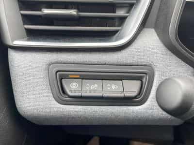 Renault Clio 1.0 TCE 90 EVOLUTION CVT (2025) - Photo 12