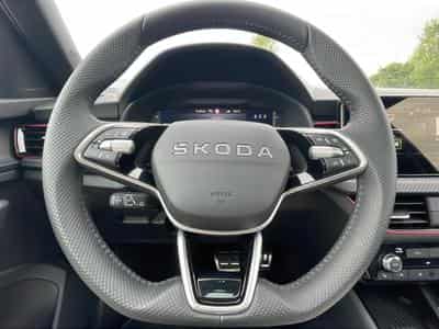 Skoda KAMIQ 1.0 TSI EVO 2 116 MONTE CARLO DSG7 (2026) - Foto 11