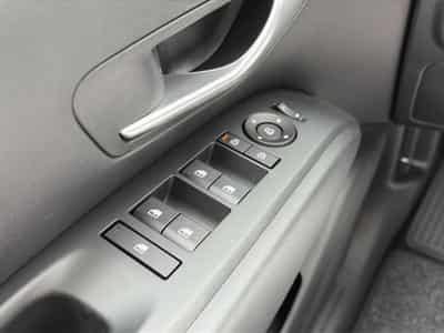 Hyundai TUCSON 1.6 T-GDI 239 HYBRID INTUITIVE (2026) - Foto 11
