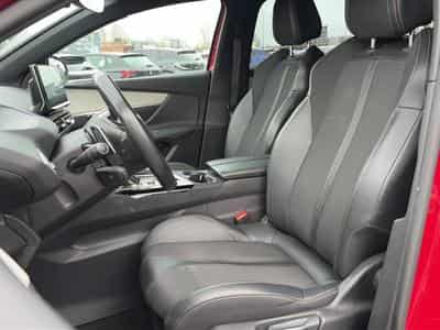 Peugeot 3008 1.5 BLUEHDI 130 GT EAT8 (2022) - Foto 13