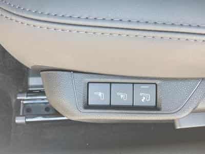 Alfa-Romeo JUNIOR 1.2 IBRIDA 145 SPECIALE E-DCT6 (2026) - Foto 12