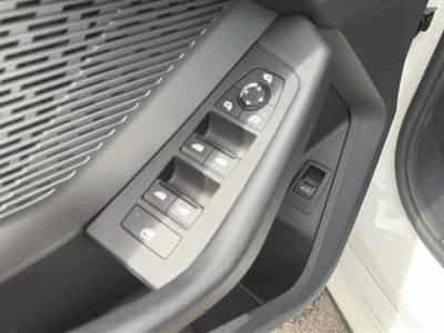 Bmw SERIE 1 (F70) 120DA 163 M SPORT DESIGN DKG7 (2025) - Foto 12
