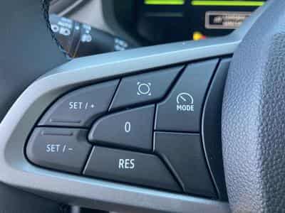 Dacia DUSTER 1.2 MILD HYBRID 140 JOURNEY (2026) - Foto 15