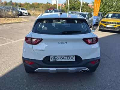Kia STONIC 1.0 T-GDI 100 MOTION (2023) - Photo 6