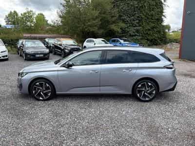 Peugeot 308 1.5 BLUEHDI 130 ALLURE EAT8 (2025) - Foto 8