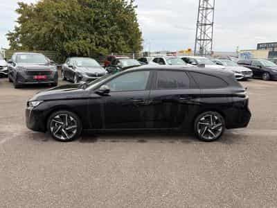 Peugeot 308 1.5 BLUEHDI 130 ALLURE EAT8 (2025) - Foto 8