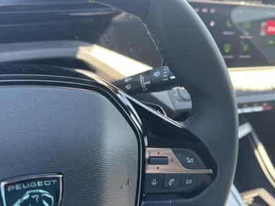 Peugeot 408 HYBRID 145 ALLURE E-DCS6 (2025) - Foto 15