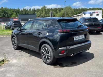 Peugeot 2008 1.2 HYBRID 145 STYLE E-DCS6 (2025) - Foto 7