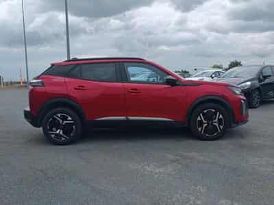 Peugeot 2008 1.2 100 ALLURE (2025) - Foto 4