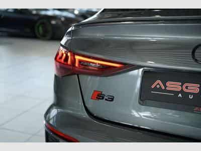 Audi S3 q. Limousine 2.H *19 *ACC*Matrix*B&O*Schale (2022) - Foto 14