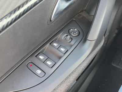 Peugeot 2008 1.2 100 STYLE (2025) - Foto 11